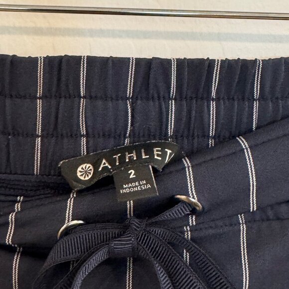 Athleta Womens Striped Midtown Athletic Skort in Blue White Athleisure Size 2 - Picture 6 of 9